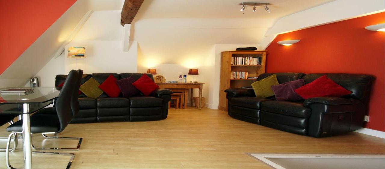 Stunning Central Exeter Apartment With Balcony And Fantastic View 외부 사진