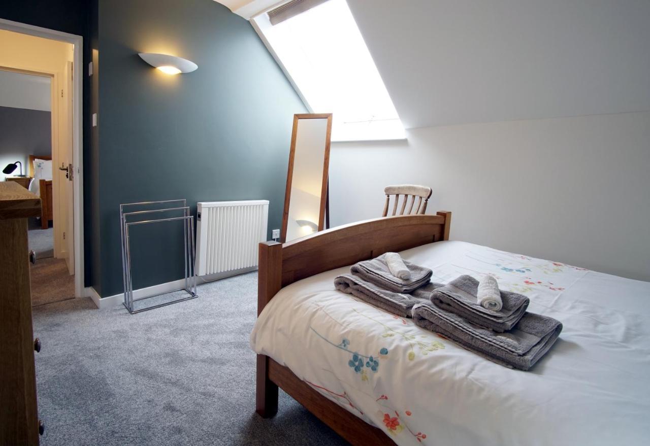 Stunning Central Exeter Apartment With Balcony And Fantastic View 외부 사진
